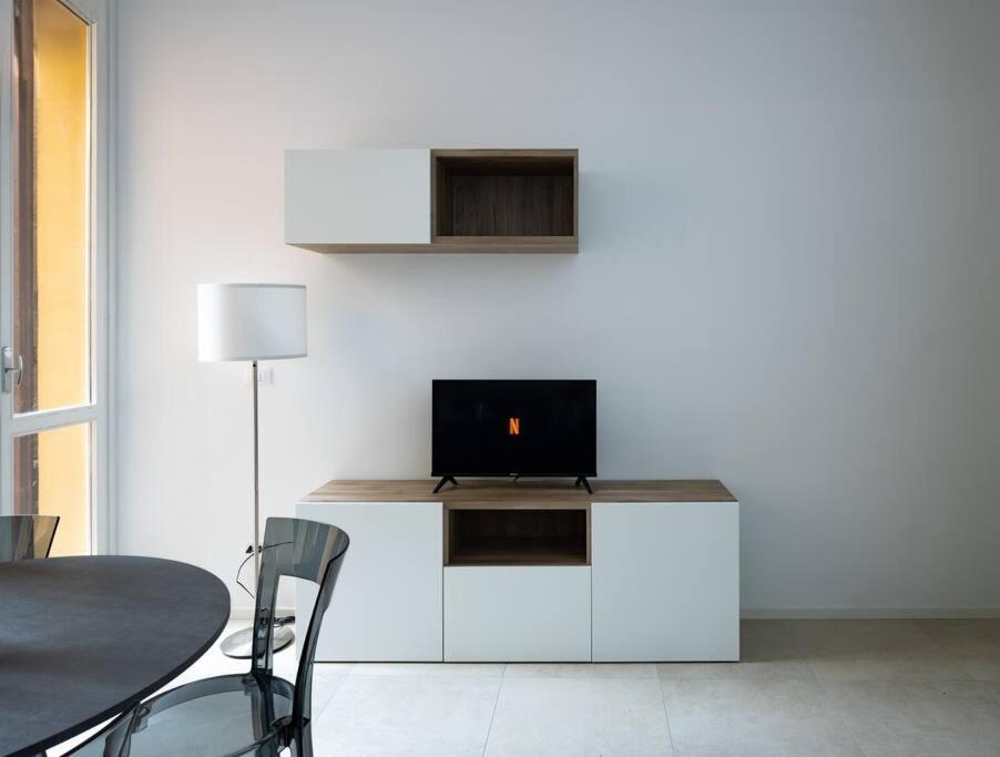 Apartment Isaia - 10 Minutes From Piazza Maggiore بولونيا المظهر الخارجي الصورة